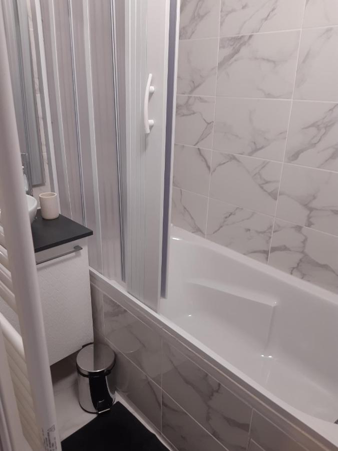 Duplex Tout Confort - Circuit 24H - Pole Sante Sud - Centre Des Expositions - Technoparc Ле-Ман Екстер'єр фото